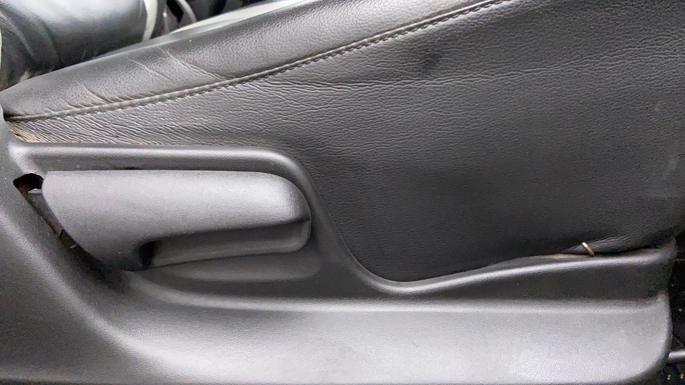 2012 Maruti Swift VXI D, Petrol, Manual, 41,172 km, Driver Side Adjustment Panel