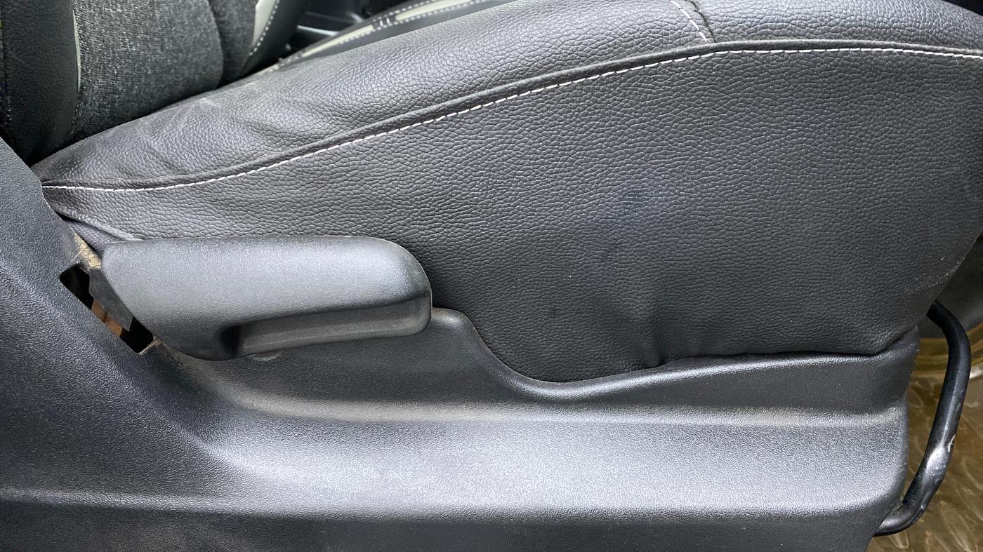 2017 Maruti Vitara Brezza VDI OPT, Diesel, Manual, 94,349 km, Driver Side Adjustment Panel