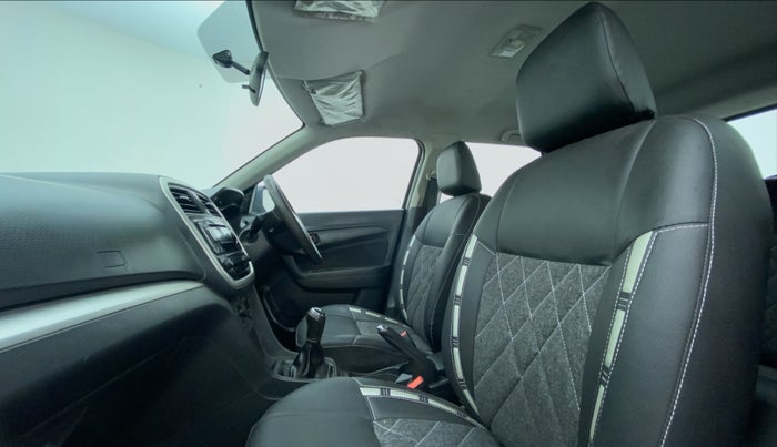 2017 Maruti Vitara Brezza VDI OPT, Diesel, Manual, 94,349 km, Right Side Front Door Cabin