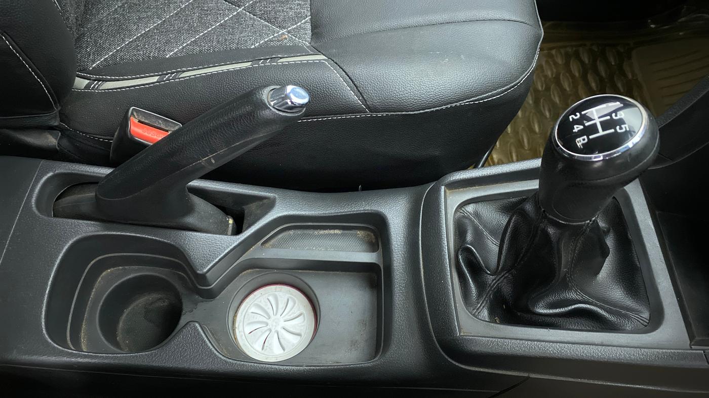2017 Maruti Vitara Brezza VDI OPT, Diesel, Manual, 94,349 km, Gear Lever