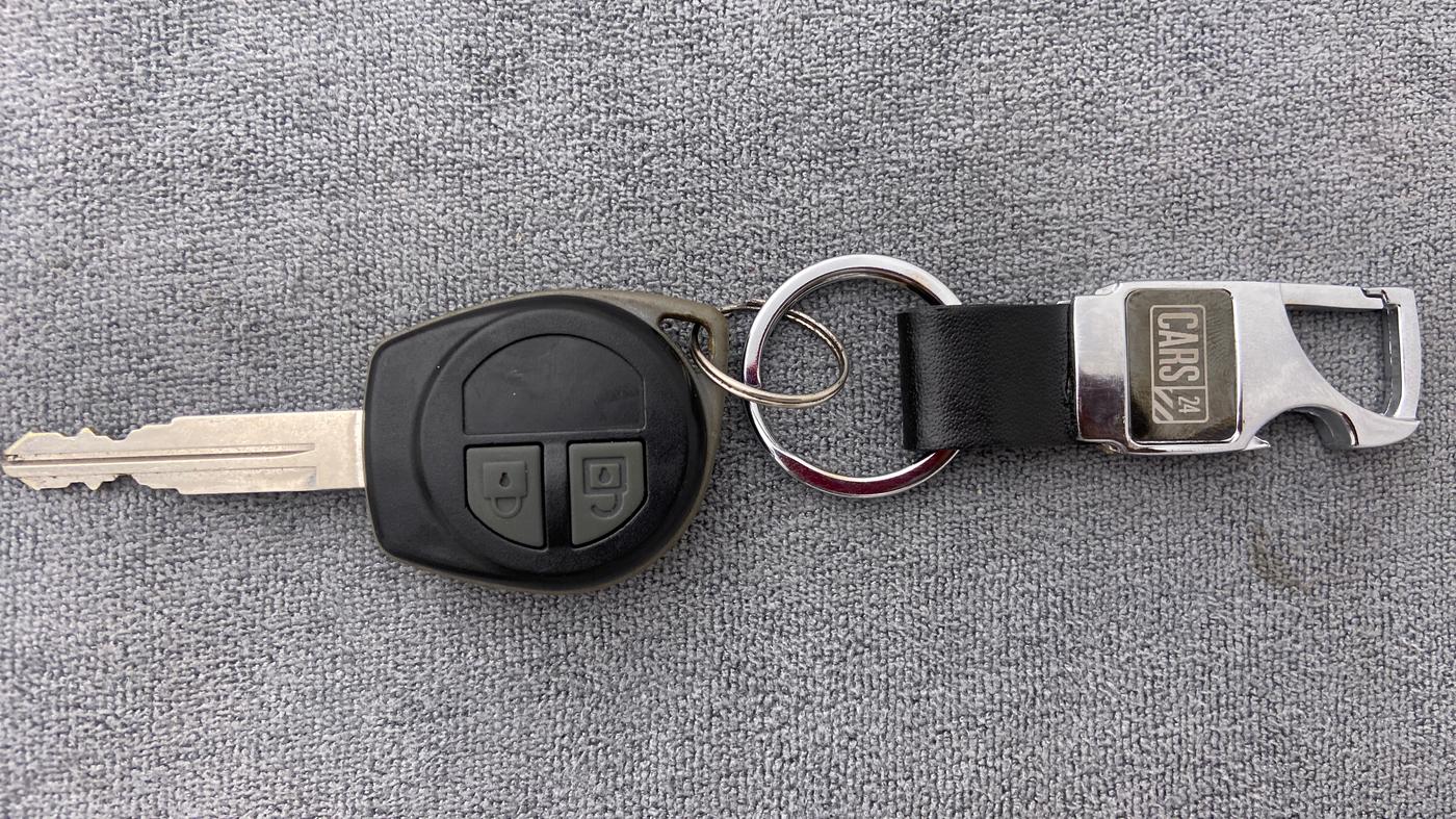2019 Maruti Alto 800 VXI, Petrol, Manual, 29,095 km, Key Close Up
