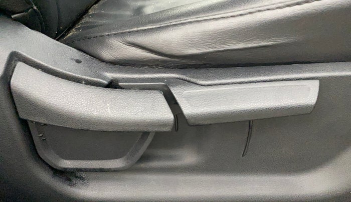 2020 Hyundai Creta SX 1.5 PETROL, Petrol, Manual, 53,815 km, Driver Side Adjustment Panel