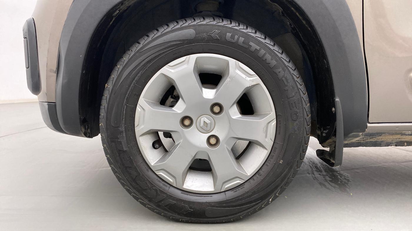2019 Renault Kwid CLIMBER 1.0 AMT, Petrol, Automatic, 39,719 km, Left Front Wheel