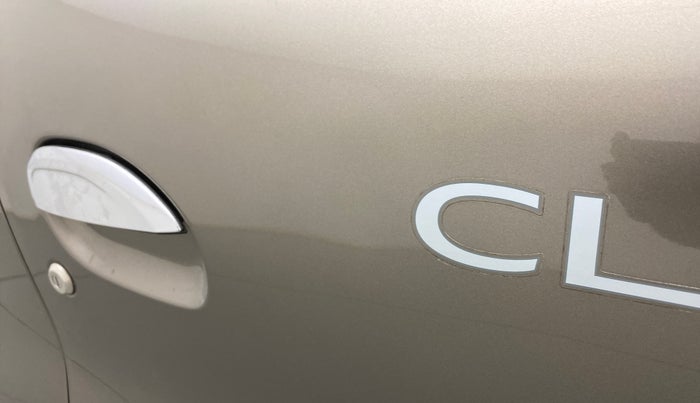 2019 Renault Kwid CLIMBER 1.0 AMT, Petrol, Automatic, 39,719 km, Driver-side door - Slightly dented