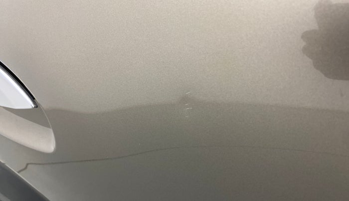 2019 Renault Kwid CLIMBER 1.0 AMT, Petrol, Automatic, 39,719 km, Right rear door - Slightly dented