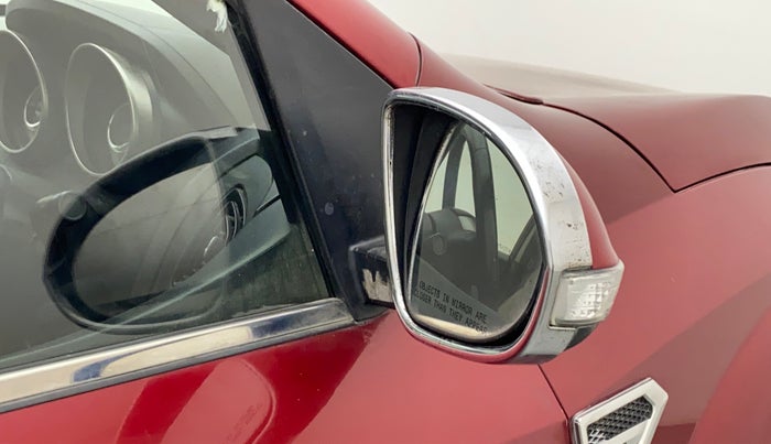 2019 Mahindra XUV500 W11 (O) AT, Diesel, Automatic, 81,564 km, Right rear-view mirror - Folding motor not working