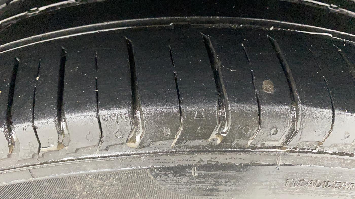 2019 Tata NEXON XZA PLUS PETROL DUAL TONE, Petrol, Automatic, 1,08,546 km, Left Rear Tyre Tread