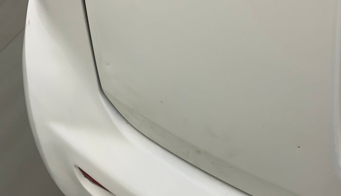 2010 Maruti Ritz LXI, Petrol, Manual, 86,709 km, Dicky (Boot door) - Slightly dented