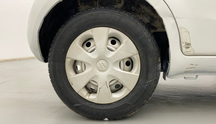 2010 Maruti Ritz LXI, Petrol, Manual, 86,709 km, Right Rear Wheel