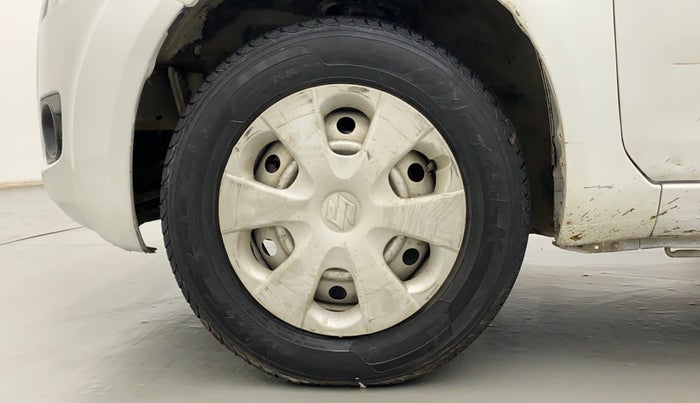 2010 Maruti Ritz LXI, Petrol, Manual, 86,709 km, Left Front Wheel