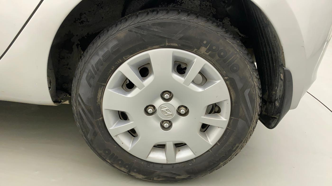 2014 Hyundai i20 MAGNA 1.2, Petrol, Manual, 58,110 km, Left Rear Wheel