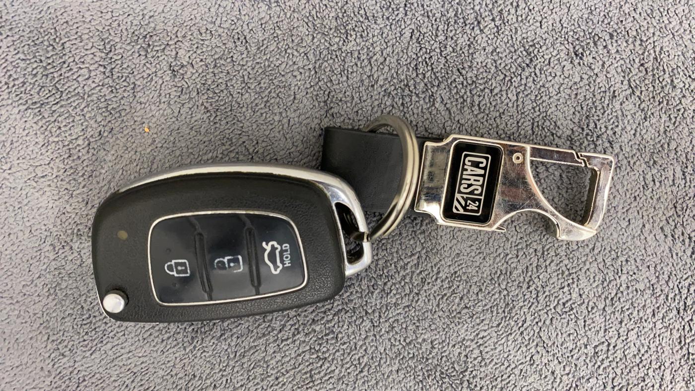 2014 Hyundai i20 MAGNA 1.2, Petrol, Manual, 58,110 km, Key Close Up