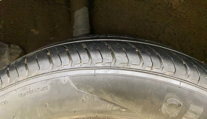 2018 Honda BR-V 1.5L I-VTEC S, Petrol, Manual, 36,796 km, Right Rear Tyre Tread