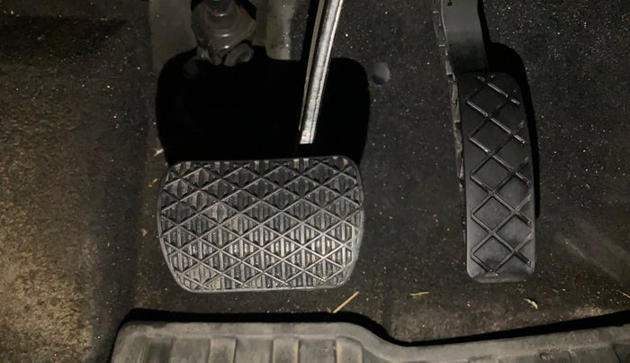 2023 MG ASTOR SAVVY 1.3 TURBO AT S RED, Petrol, Automatic, 16,039 km, Pedals