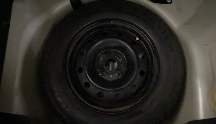 2017 Maruti Swift VXI, Petrol, Manual, 50,881 km, Spare Tyre