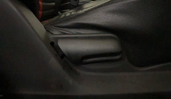 2017 Maruti Swift VXI, Petrol, Manual, 50,881 km, Driver Side Adjustment Panel