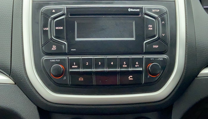 2018 Maruti Vitara Brezza LDI OPT, Diesel, Manual, 75,838 km, Infotainment System
