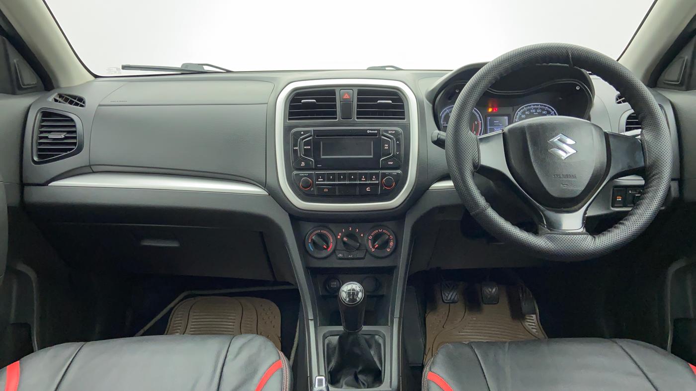2018 Maruti Vitara Brezza LDI OPT, Diesel, Manual, 75,838 km, Dashboard