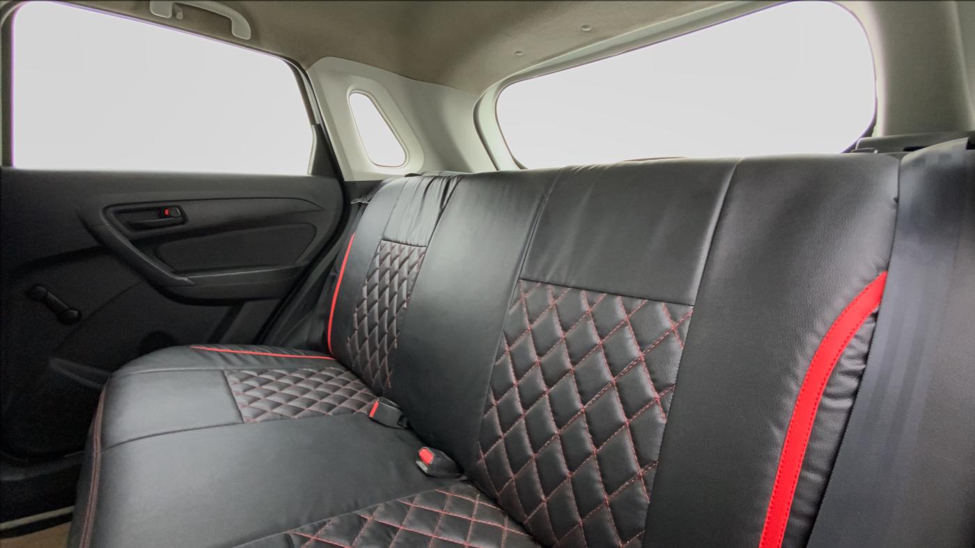 2018 Maruti Vitara Brezza LDI OPT, Diesel, Manual, 75,838 km, Right Side Rear Door Cabin