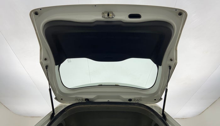2018 Maruti Vitara Brezza LDI OPT, Diesel, Manual, 75,838 km, Boot Door Open