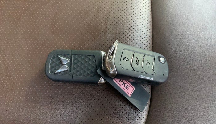 2022 Mahindra SCORPIO-N Z8 L DIESEL AT 4WD 7 STR, Diesel, Automatic, 19,987 km, Key Close Up