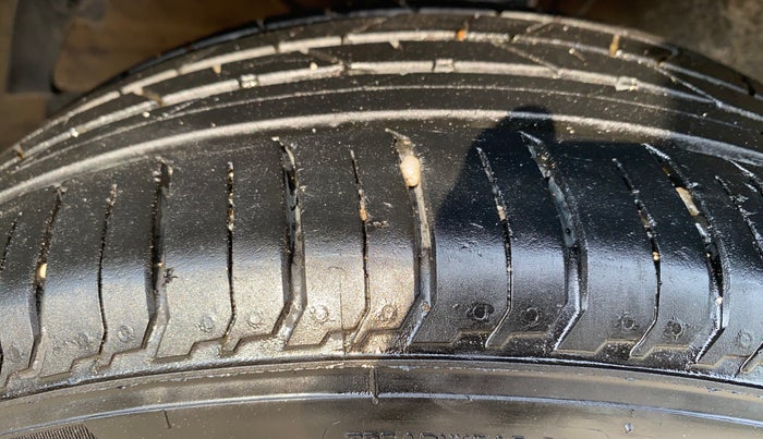 2018 Maruti Baleno ALPHA CVT PETROL 1.2, Petrol, Automatic, 78,422 km, Left Front Tyre Tread