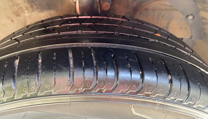 2018 Maruti Baleno ALPHA CVT PETROL 1.2, Petrol, Automatic, 78,422 km, Right Front Tyre Tread