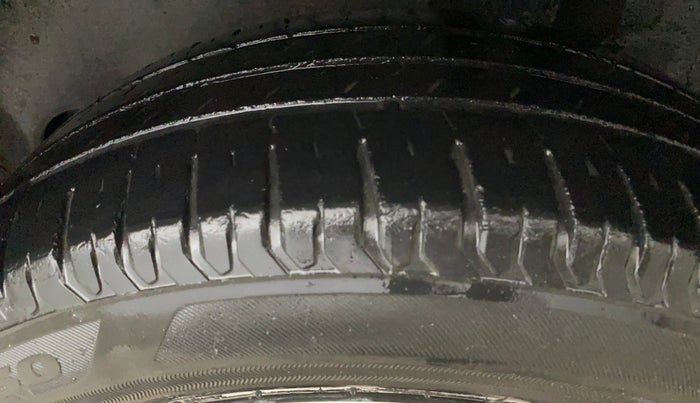 2018 Maruti Dzire ZXI PLUS AMT, Petrol, Automatic, 57,948 km, Left Rear Tyre Tread