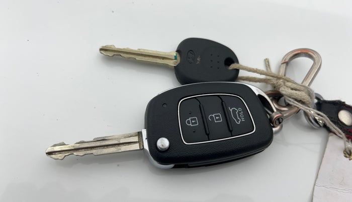 2018 Hyundai Elite i20 SPORTZ 1.2, Petrol, Manual, 57,894 km, Key Close Up