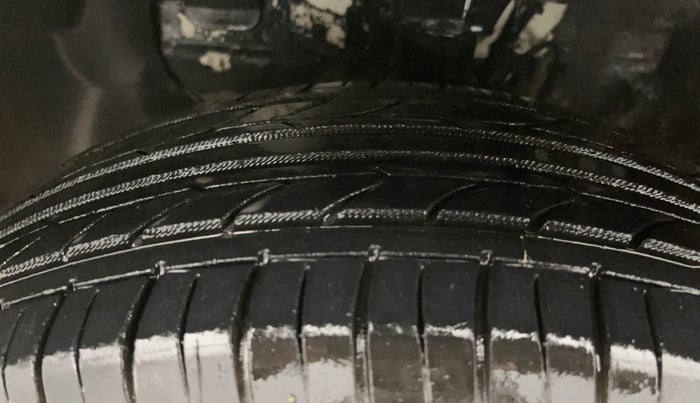 2018 Hyundai Elite i20 SPORTZ 1.2, Petrol, Manual, 57,894 km, Left Front Tyre Tread