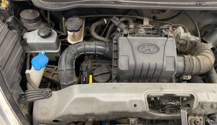 2017 Hyundai Eon ERA +, Petrol, Manual, 69,672 km, Engine View - Right