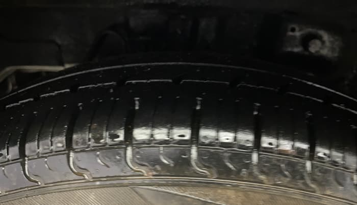 2017 Hyundai Eon ERA +, Petrol, Manual, 69,672 km, Right Rear Tyre Tread