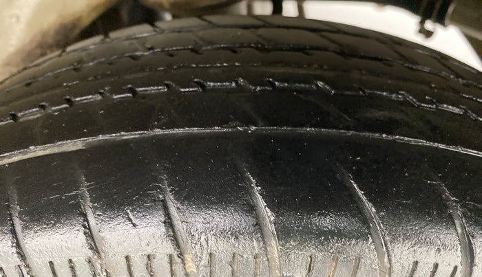 2013 Maruti A Star VXI ABS AT, Petrol, Automatic, 34,862 km, Left Rear Tyre Tread