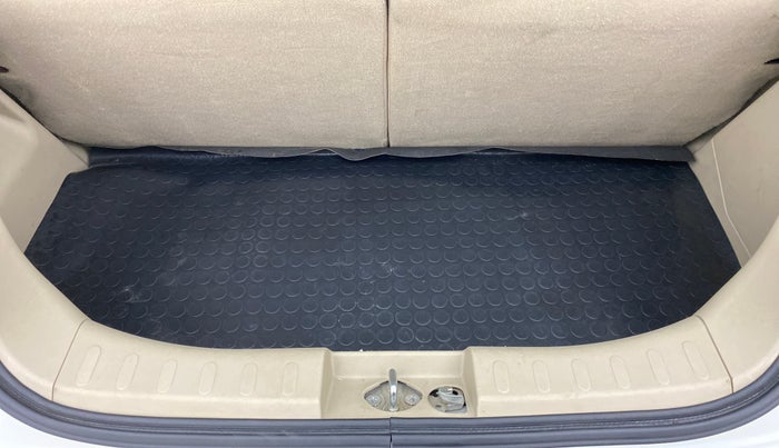 2013 Maruti A Star VXI ABS AT, Petrol, Automatic, 34,862 km, Boot Inside