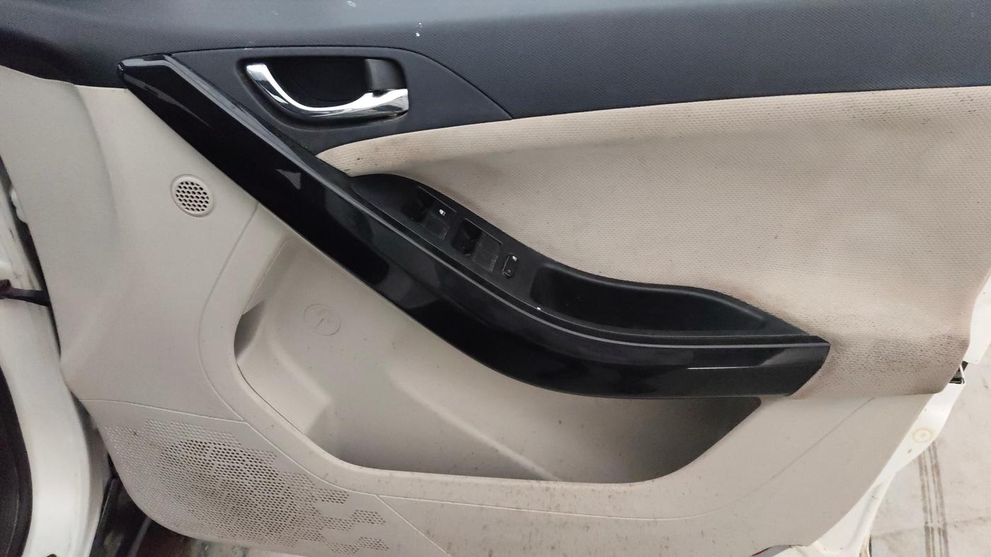 2021 Tata NEXON XZA PLUS DIESEL, Diesel, Automatic, 93,934 km, Driver Side Door Panels Control