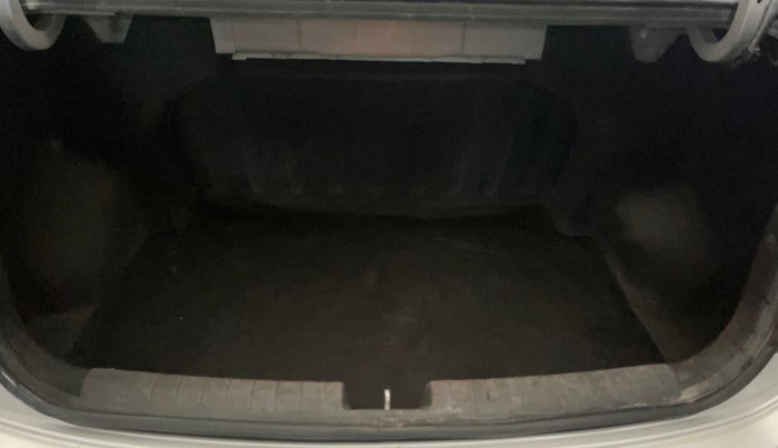 2014 Hyundai Xcent S 1.2, Petrol, Manual, 65,939 km, Boot Inside