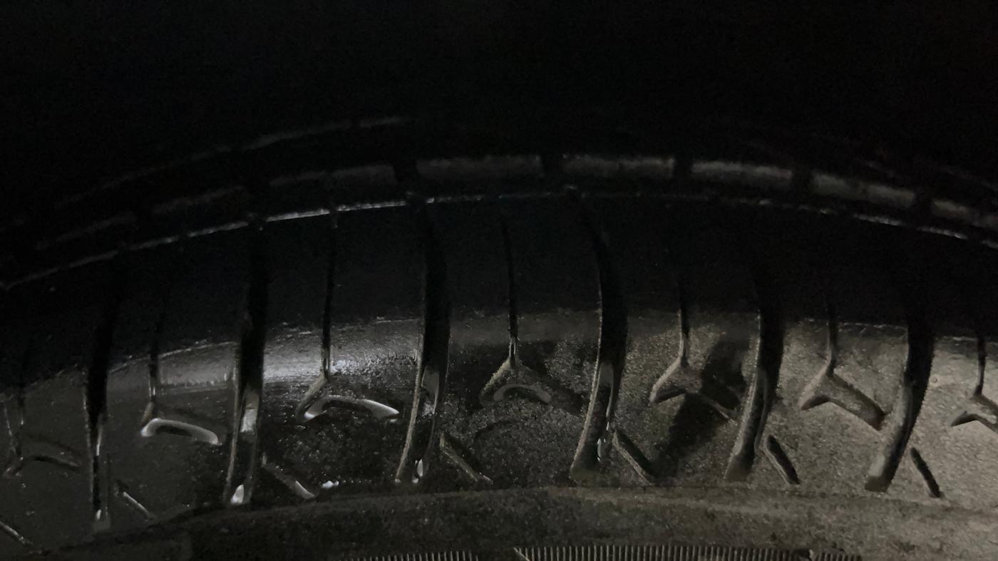 2014 Hyundai Xcent S 1.2, Petrol, Manual, 65,996 km, Right Front Tyre Tread