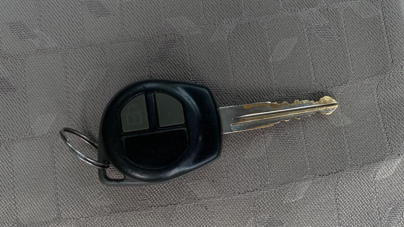 2015 Maruti Wagon R 1.0 VXI, Petrol, Manual, 89,196 km, Key Close Up