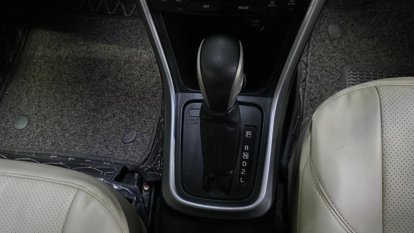 2021 Maruti S Cross ZETA AT 1.5, Petrol, Automatic, 44,521 km, Gear Lever