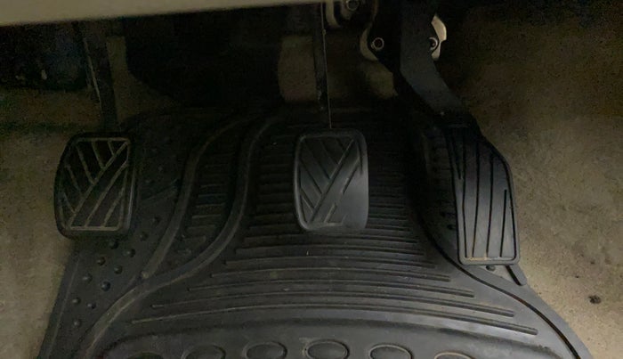 2012 Maruti Swift Dzire VXI, Petrol, Manual, 79,249 km, Pedals