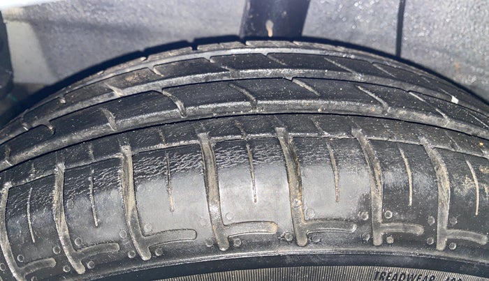 2021 Hyundai GRAND I10 NIOS SPORTZ 1.2 KAPPA VTVT, Petrol, Manual, 13,838 km, Right Rear Tyre Tread