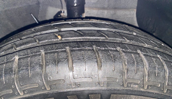 2021 Hyundai GRAND I10 NIOS SPORTZ 1.2 KAPPA VTVT, Petrol, Manual, 13,838 km, Right Front Tyre Tread