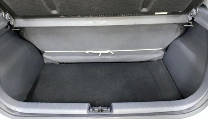 2021 Hyundai GRAND I10 NIOS SPORTZ 1.2 KAPPA VTVT, Petrol, Manual, 13,838 km, Boot Inside