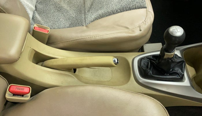 2011 Honda City 1.5L I-VTEC V MT, Petrol, Manual, 71,596 km, Gear Lever