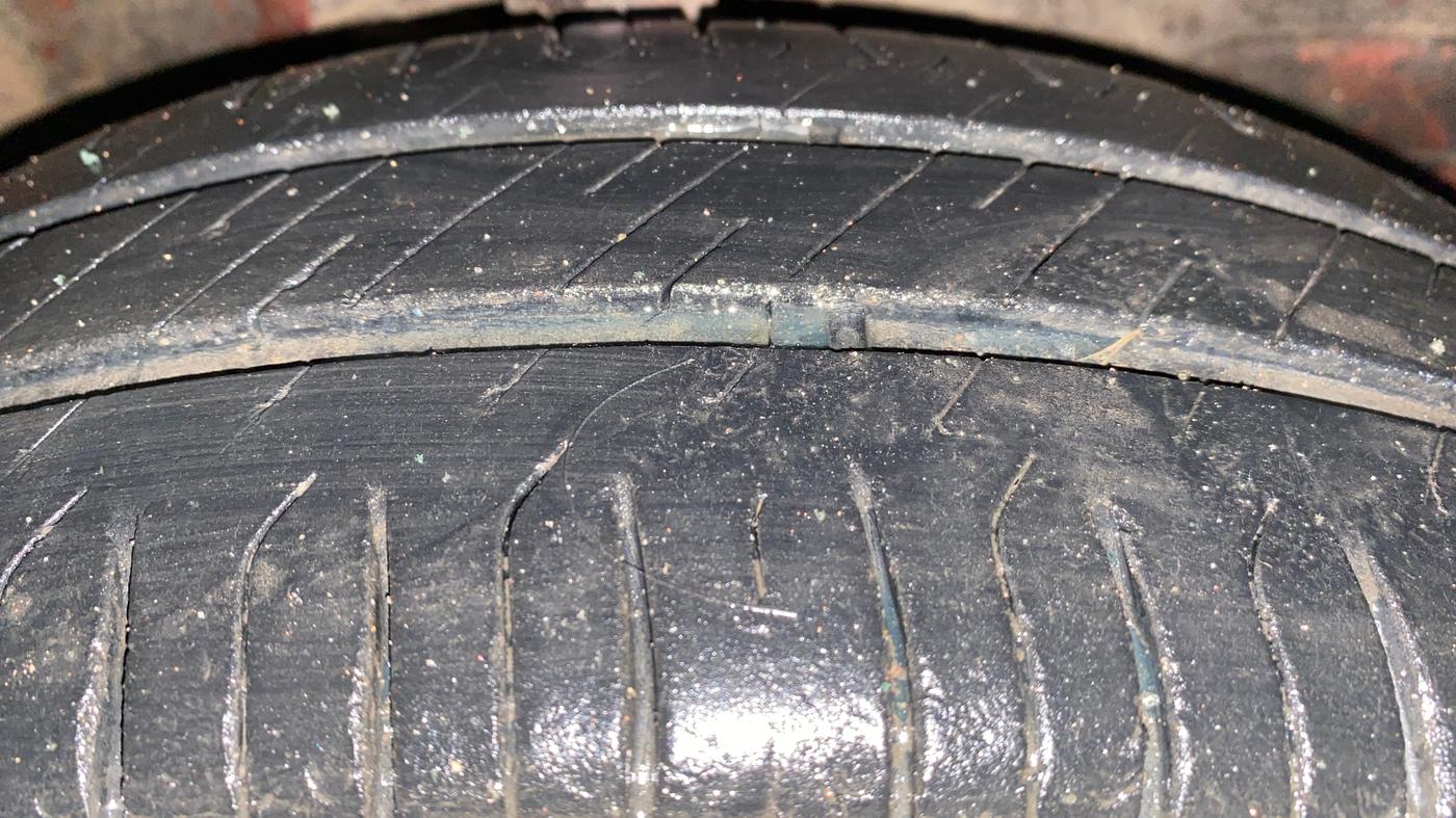 2013 Maruti Wagon R 1.0 VXI, Petrol, Manual, 46,015 km, Right Front Tyre Tread