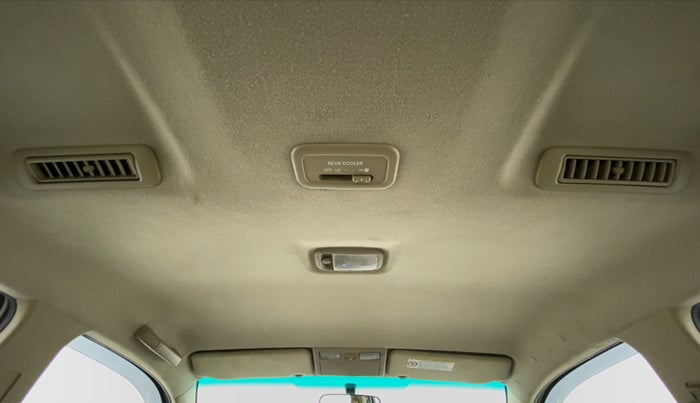 2015 Toyota Fortuner 3.0 AT 4X2, Diesel, Automatic, 1,17,453 km, Rear AC Vents