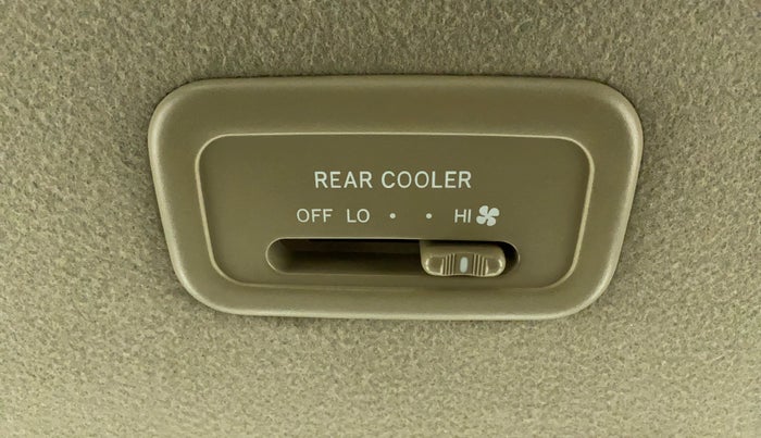 2015 Toyota Fortuner 3.0 AT 4X2, Diesel, Automatic, 1,17,453 km, Rear AC Temperature Control