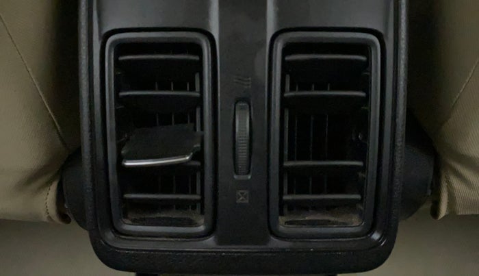 2018 Honda City 1.5L I-VTE V CVT, Petrol, Automatic, 93,732 km, AC Unit - Rear vent has minor damage