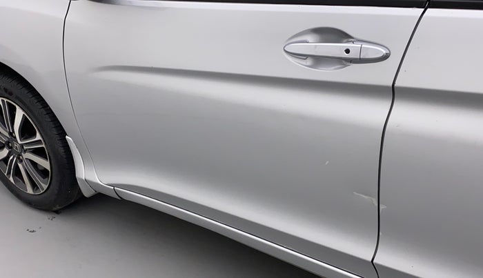 2018 Honda City 1.5L I-VTE V CVT, Petrol, Automatic, 93,732 km, Front passenger door - Minor scratches