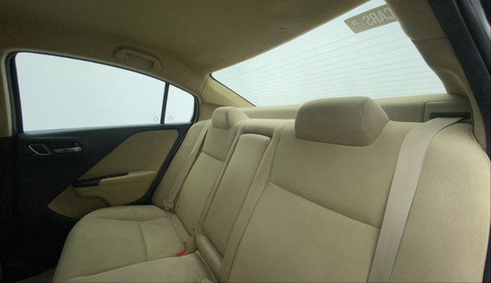 2018 Honda City 1.5L I-VTE V CVT, Petrol, Automatic, 93,732 km, Right Side Rear Door Cabin